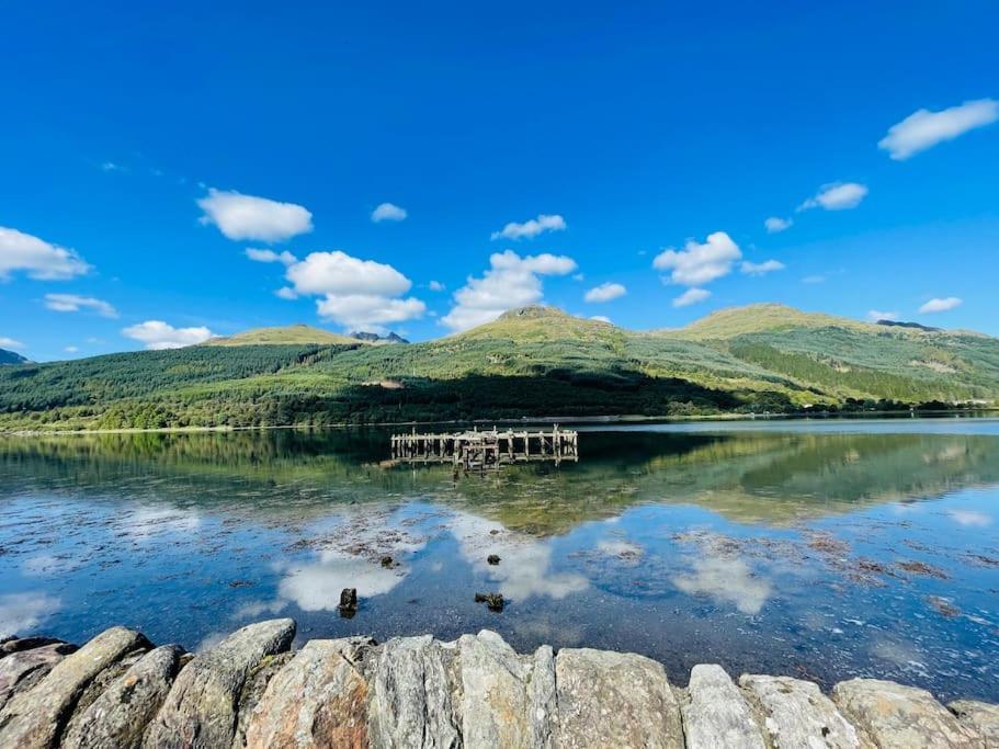 Cheerful Stays: 4 Bedroom Cottage In Arrochar Exterior foto