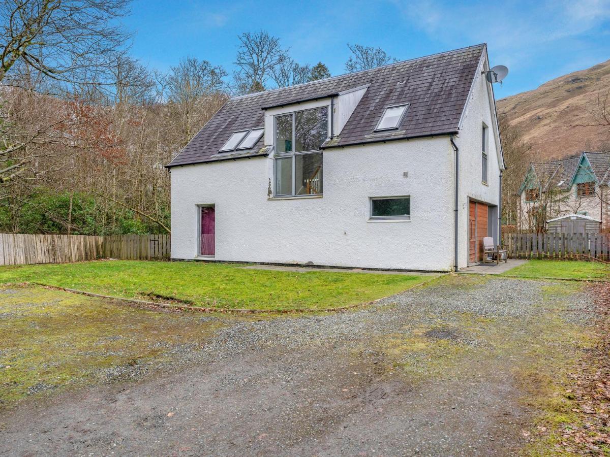 Cheerful Stays: 4 Bedroom Cottage In Arrochar Exterior foto