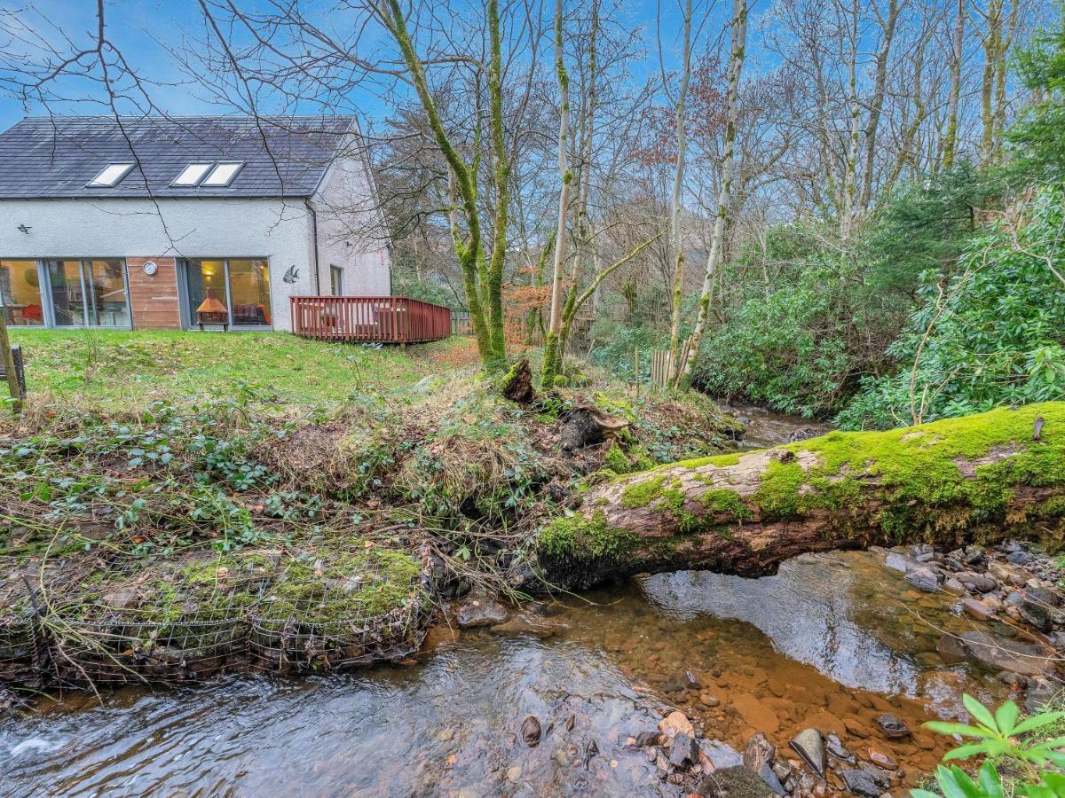 Cheerful Stays: 4 Bedroom Cottage In Arrochar Exterior foto